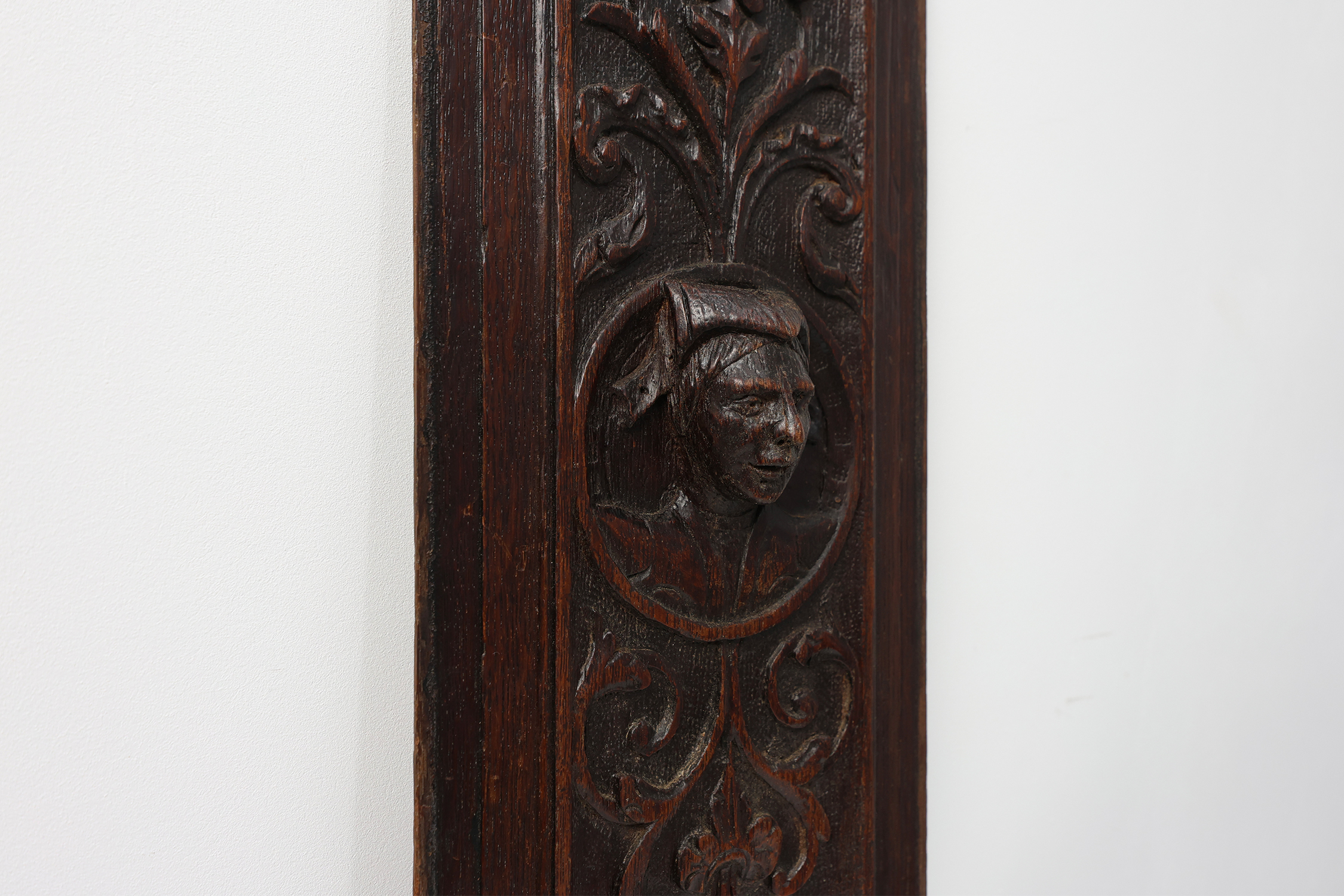 16th Century Flemish Renaissance Carved Oak Panel with Female Portrait Medallionthumbnail